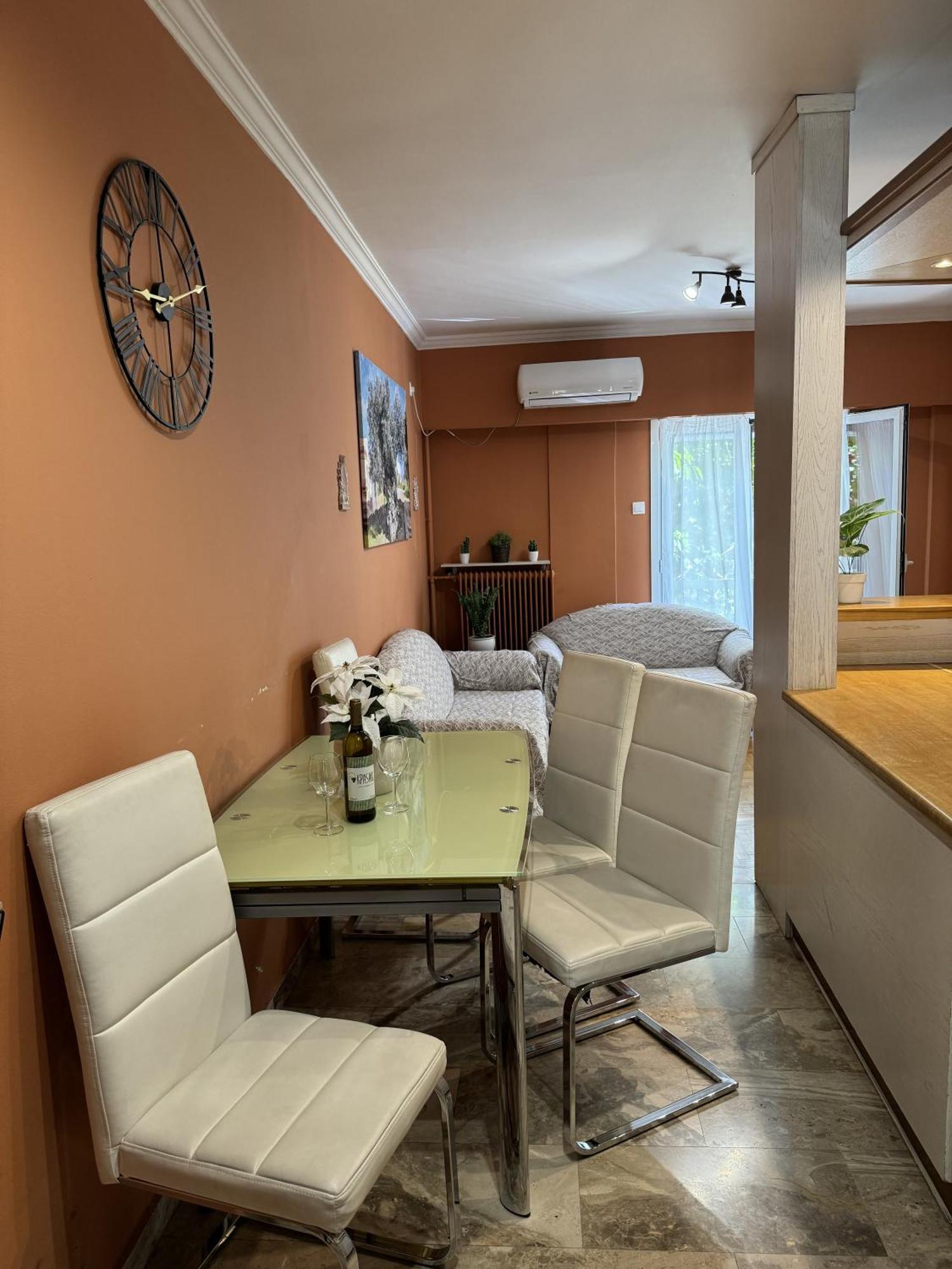 Cozy Apt Next To Acropolis Ateny Zewnętrze zdjęcie