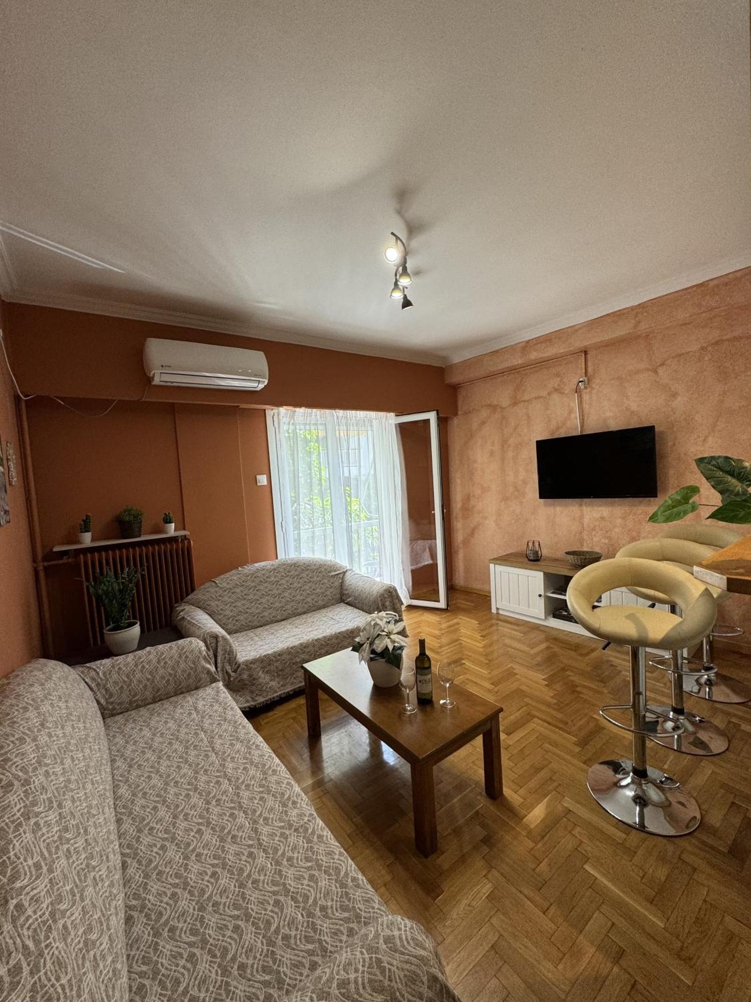 Cozy Apt Next To Acropolis Ateny Zewnętrze zdjęcie